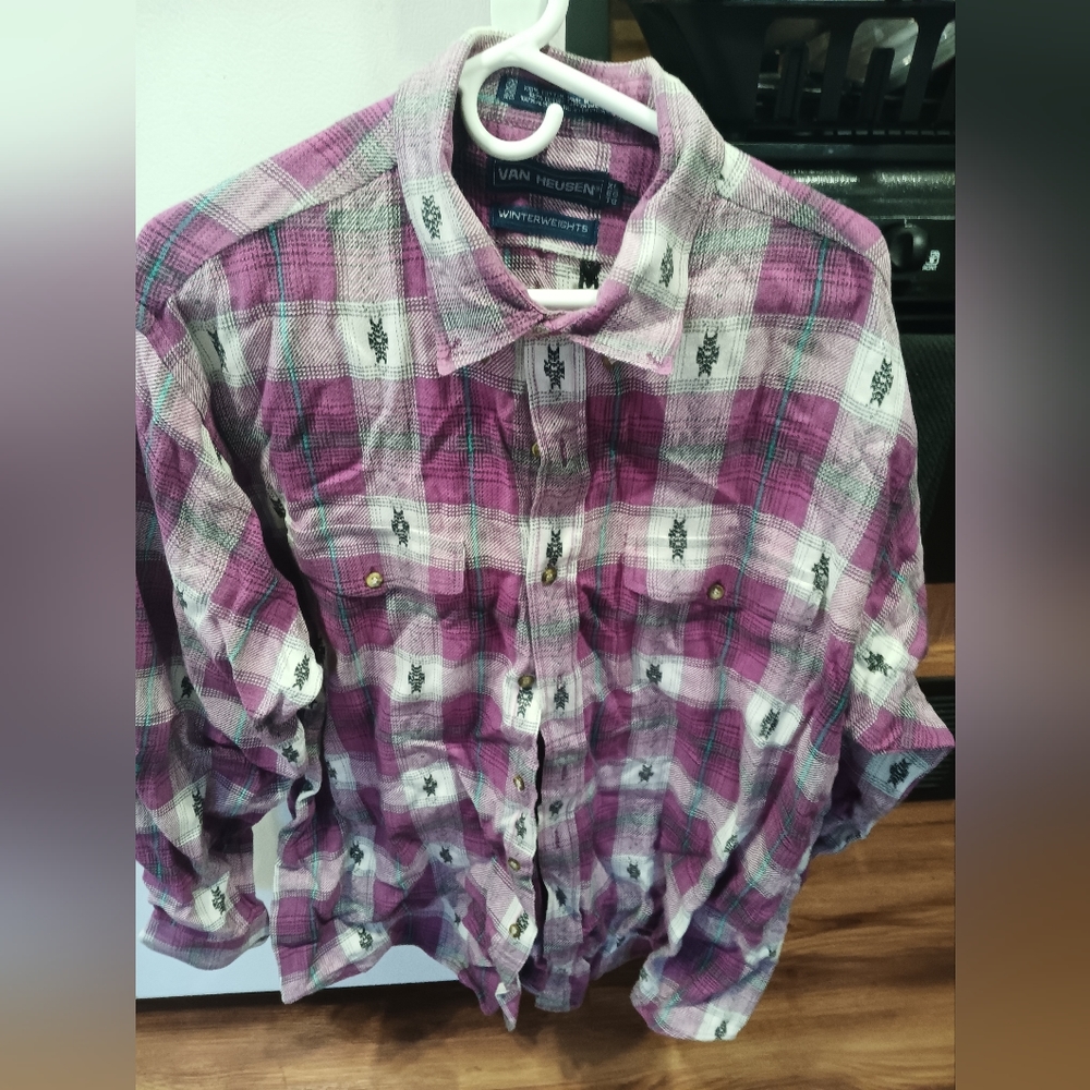 van huesen flannel